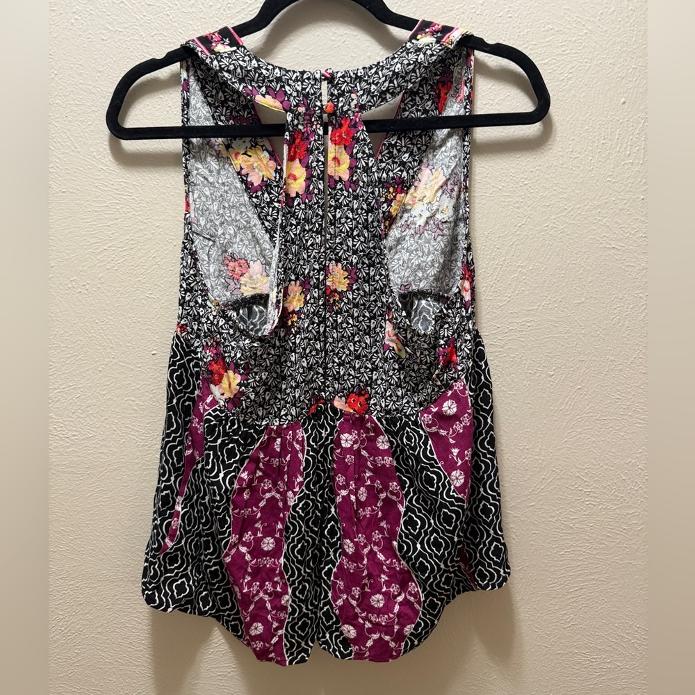 Free People Dream Darlin Top Floral Paisley Geometric Keyhole Blouse Boho Tank - Picture 8 of 9